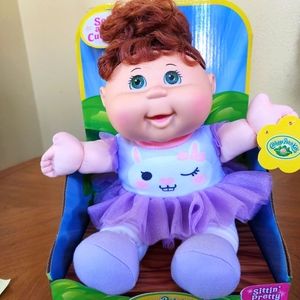 Cabbage Patch Sittin Pretty Doll New